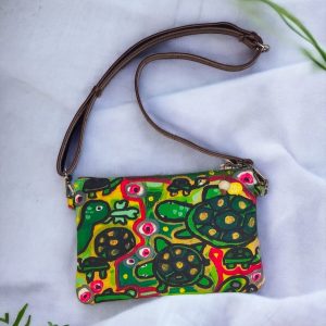 Sling Pouch Turtle