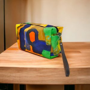 POUCH "INNOCENT GIRL" - PO via WA